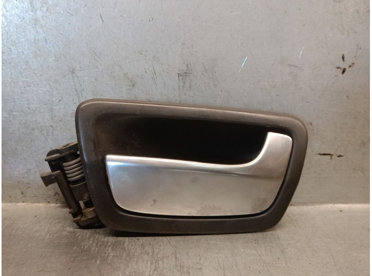 Replacement front left interior door handle for Citroën C8 Van (EA_, EB_) HDi (EB4HWB) OEM IAM reference 1484730077 9143F6