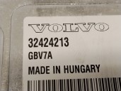 Replacement electronic module for Volvo XC60 II (246) B5 mild-hybrid AWD OEM IAM reference 32424213 