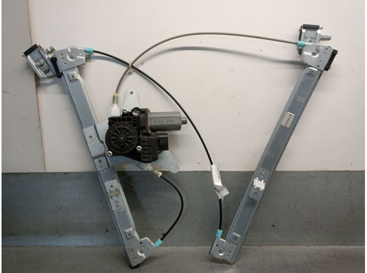 Recambio de elevalunas delantero derecho para audi a4 b5 (8d2) 1.9 tdi referencia OEM IAM 8D0837462 8D0837462 