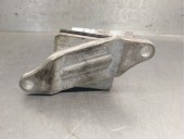 Replacement engine mount for Volvo XC60 II (246) B5 Mild-Hybrid AWD OEM IAM reference 31681178 31681178 