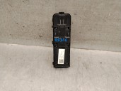 Replacement front left window lift switch for Volvo XC60 II (246) B5 Mild-Hybrid AWD OEM IAM reference 31433407 3143340