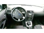 ford mondeo iii sedán (b4y) del año 2001