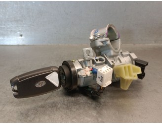 Replacement ignition switch for Hyundai i30 Fastback (PDE, PDEN) 1.4 T-GDi OEM IAM reference 81900G2D00 81900G2D00 