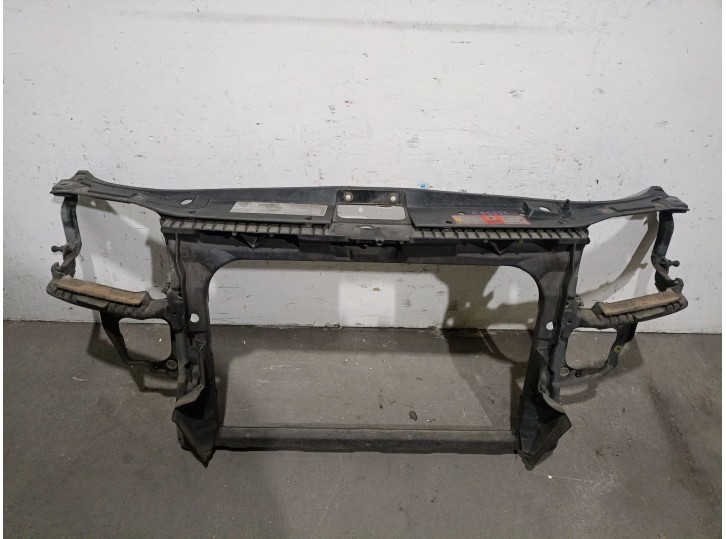 Replacement front panel for Audi A3 (8L1) 1.9 TDI OEM IAM reference 8L0805594A 8L0805594A