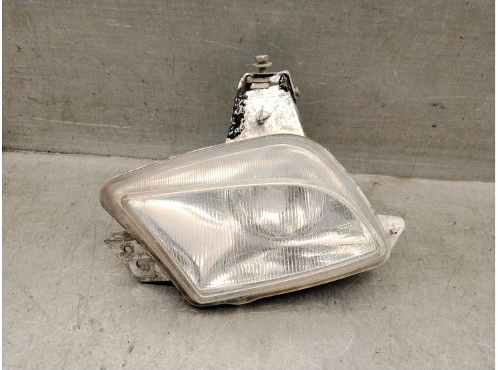 Recambio de faro antiniebla derecho para citroën xsara (n1) 1.9 td referencia OEM IAM 9623802380 6205R4 