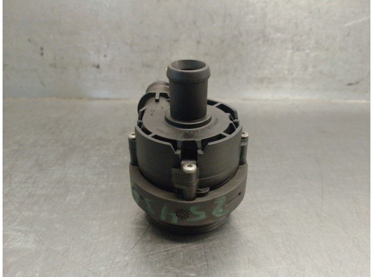 Recambio de bomba agua para volkswagen polo v (6r1, 6c1) 1.4 tdi referencia OEM IAM 2Q0965567A 2Q0965567A 
