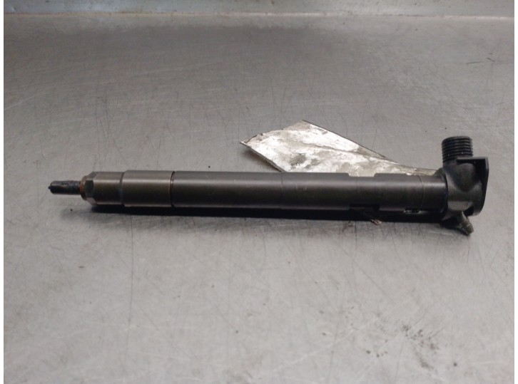 Recambio de inyector para chevrolet cruze (j300) 2.0 cdi referencia OEM IAM 25183185 3337CE24R61
