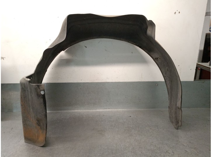 Replacement front right wheel arch for Audi A3 (8L1) 1.9 TDI OEM IAM reference 8L0821172B 8L0821172B 