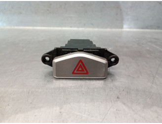 Replacement hazard warning switch for Kia Carens I MPV (FC, FJ) 2.0 CRDi OEM IAM reference 0K2FB664H0 0K2FB664H0 