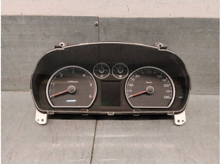 Recambio de cuadro instrumentos para hyundai i30 (fd) 1.6 crdi referencia OEM IAM 940032R200 940032R200 