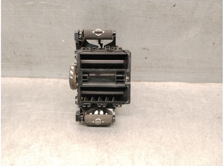 Recambio de aireador para bmw x3 (g45) x3 xdrive30e za referencia OEM IAM 5A38C81 64225A38C80 