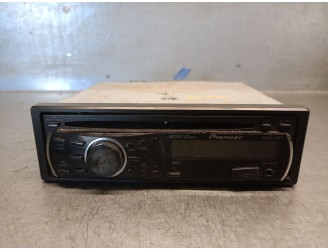 Replacement audio system / CD radio for Kia Picanto I (SA) 1.0 OEM IAM reference DEH2200UB 