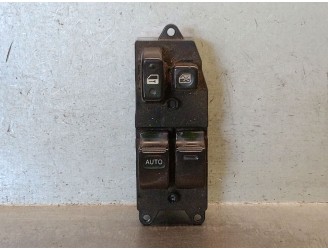 Replacement of left front window regulator switch for Toyota Corolla (_e11_) 1.6 (ae111) OEM IAM reference 8482012360 848201236