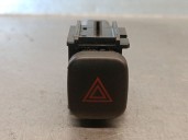 Replacement hazard warning switch for Toyota Corolla (_E11_) 1.6 (AE111) OEM IAM reference 8433212400 8433212400 