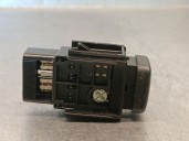 Replacement hazard warning switch for Toyota Corolla (_E11_) 1.6 (AE111) OEM IAM reference 8433212400 8433212400 