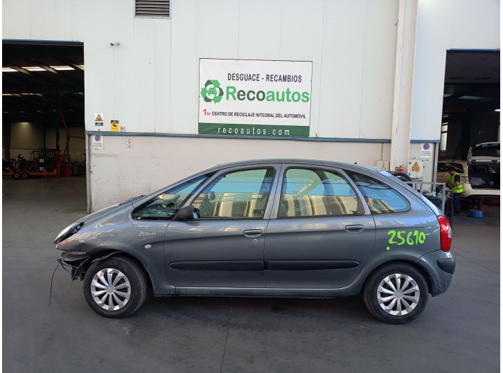 Citroën Xsara Picasso (N68) from the year 2004
