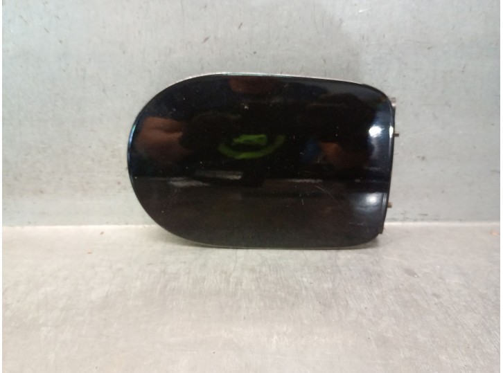 Recambio de tapa exterior combustible para volvo c30 (533) 2.0 d referencia OEM IAM 31217785 31217786 