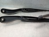 Recambio de brazo limpia delantero derecho para volvo c30 (533) 2.0 d referencia OEM IAM 31253997 31253997 