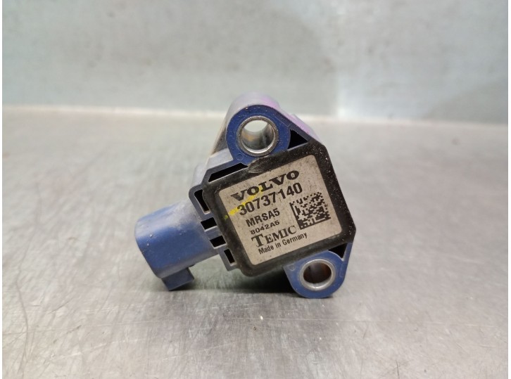Recambio de sensor impacto para volvo c30 (533) 2.0 d referencia OEM IAM 30737140 