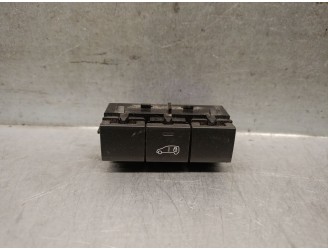 Replacement switch for Toyota Proace Van (MDZ_) 1.5 D4D (MDZ8) OEM IAM reference 98088536ZD SU001A5061 