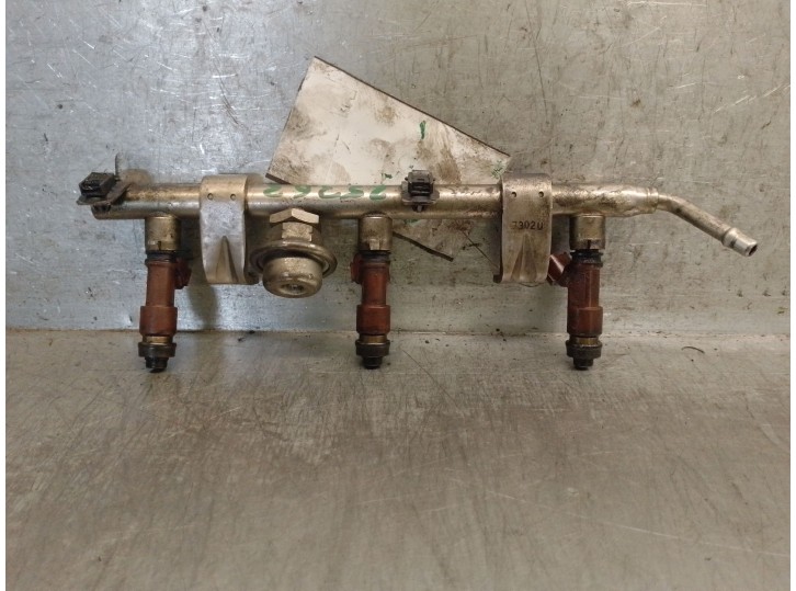 Recambio de rampa inyectora para subaru tribeca (b9) 3.0 (wxe) referencia OEM IAM 17533AA441 17533AA441 