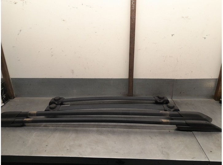 Recambio de portaequipajes para dodge journey 2.0 crd referencia OEM IAM 5116318AA 5116318AA 
