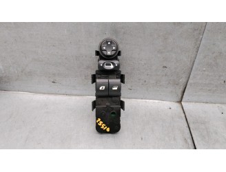 Replacement front left window regulator switch for Peugeot 207/207+ (WA_, WC_) 1.4 OEM IAM reference 96548591XT 