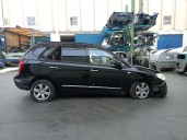kia carens iii monospace (un) del año 2009