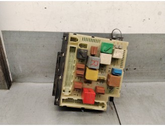 Replacement relay / fuse box for Ford Escort Classic (AAL, ABL) 1.8 TD OEM IAM reference 14K011BRD 
