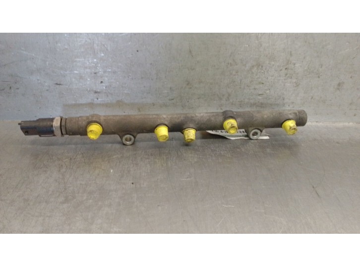 Recambio de rampa inyectora para rover 75 (rj) 2.0 cdt referencia OEM IAM 0445214011 0445214011