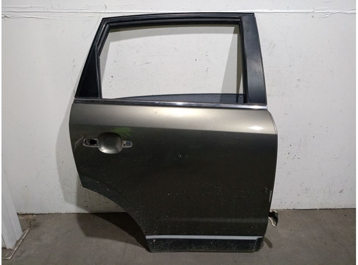 Recambio de puerta trasera derecha para opel antara a (l07) 2.0 cdti referencia OEM IAM 4814111 4814111 