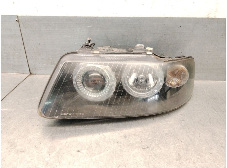 Recambio de faro izquierdo para audi a3 (8l1) 1.8 t referencia OEM IAM 084411160L 