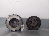 Replacement clutch kit for Hyundai i30 (FD) 1.6 CRDi OEM IAM reference 324074610 4130032021 
