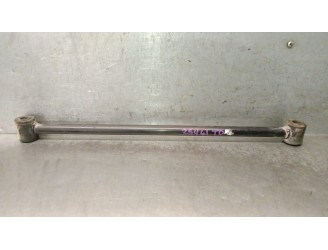 Recambio de brazo suspension inferior trasero derecho para toyota corolla (_e11_) 1.6 (ae111) referencia OEM IAM 4871012200 4871