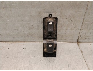 Recambio de mando elevalunas delantero derecho para kia carens iii monospace (un) 2.0 crdi 140 referencia OEM IAM 935751D000OG 9