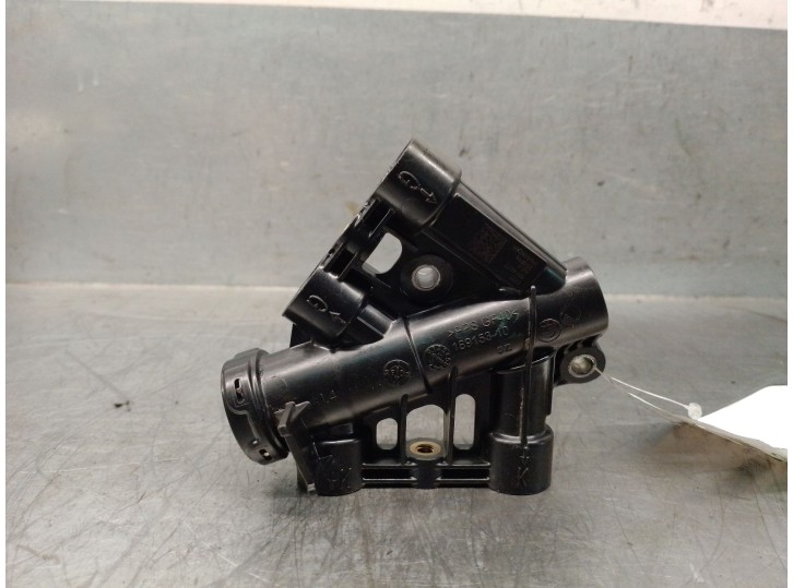 Recambio de termostato para bmw x3 (g45) x3 xdrive30e za referencia OEM IAM 17229844577 17229844577 