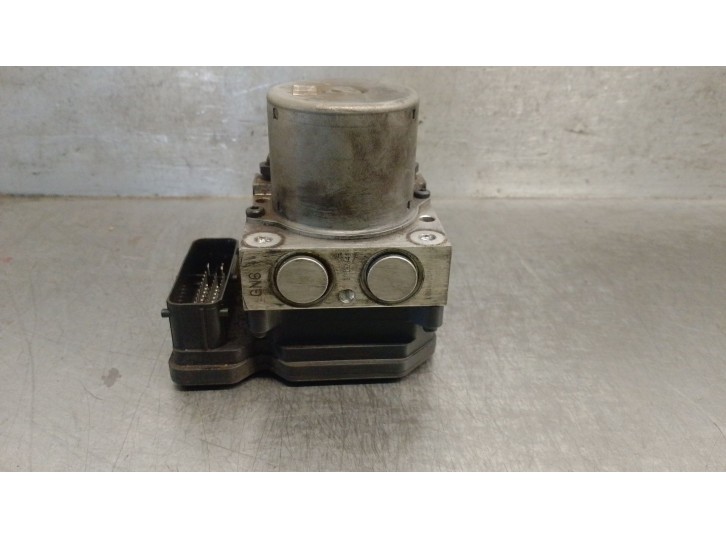 Recambio de abs para hyundai i10 i (pa) 1.1 referencia OEM IAM 589100X510 BH6010E910