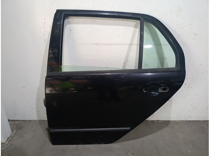 Recambio de puerta trasera izquierda para skoda fabia i (6y2) 1.2 referencia OEM IAM 6Y6833055 6Y6833055 