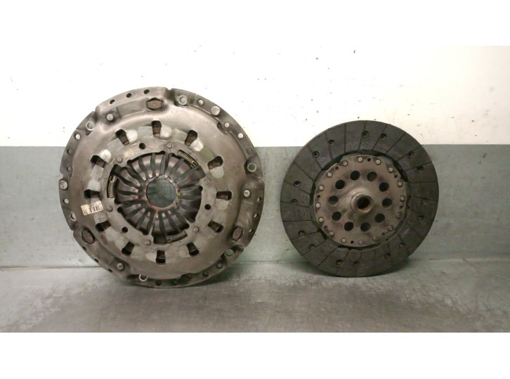 Recambio de kit embrague para volvo v70 ii (285) 2.4 t referencia OEM IAM 30783260 30783260 