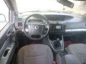 SsangYong Rodius I from the year 2009
