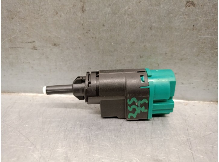 Replacement switch for mitsubishi asx (vsx_, vse_) 1.6 hybrid (vseh6) OEM IAM reference 253203383R MQ000757