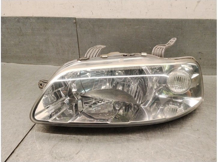 Recambio de faro izquierdo para daewoo kalos sedán (klas) 1.4 referencia OEM IAM 96540255 96540255 