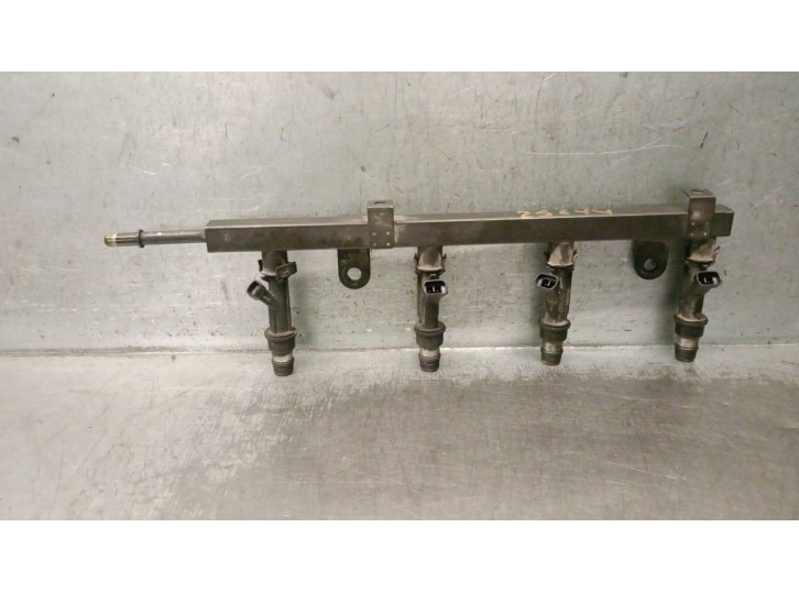 Replacement fuel rail for Daewoo Kalos sedan (KLAS) 1.4 OEM IAM reference 96334841 96334841 