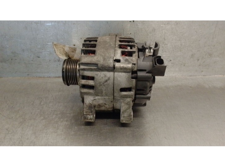 Replacement alternator for Ford Fiesta VI Van 1.4 TDCi OEM IAM reference AV6N10300DD 2251619 