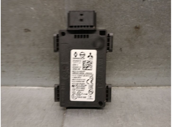 Recambio de sensor para mitsubishi asx (vsx_, vse_) 1.6 hybrid (vseh6) referencia OEM IAM 284N06343R 284N06343R