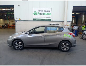 nissan pulsar hatchback (c13) del año 2015
