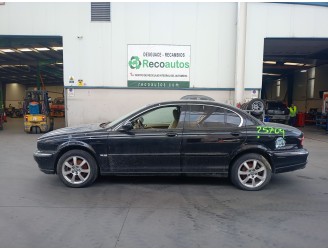 jaguar x-type i (x400) from the year 2004