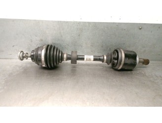 Replacement front left driveshaft for Mini Mini Countryman (F60) Cooper D All4 OEM IAM reference 8482645 31605A2E051