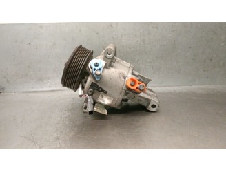 Recambio de compresor aire acondicionado para dacia sandero ii (b8_) tce 90 lpg (b8m1) referencia OEM IAM 926005689R T524500CA