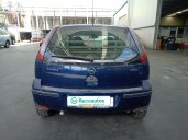 opel corsa c (x01) del año 2004